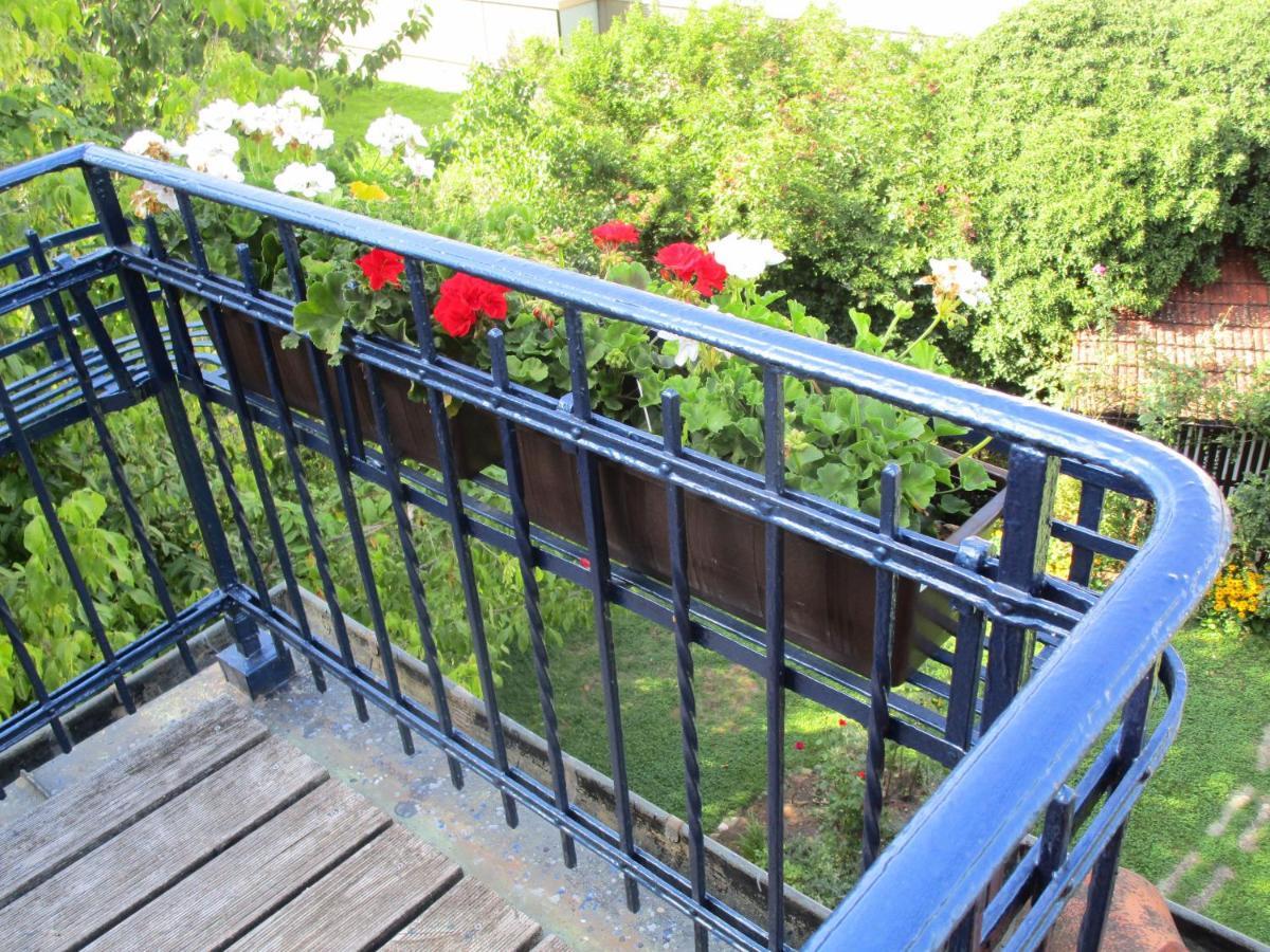 Villa Am Rosenfelspark Lorrach Ngoại thất bức ảnh
